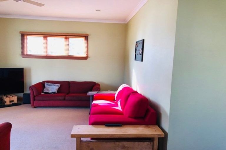 Photo of property in 4a Carlton Avenue, Palmerston North, 4414
