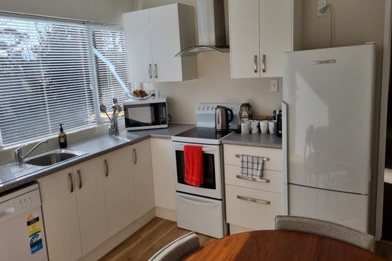 Photo of property in 243 Glamorgan Drive, Torbay, Auckland, 0630