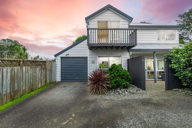 Photo of property in 2/41 Colwill Road, Massey, Auckland, 0614
