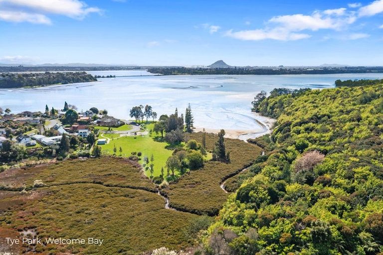 Photo of property in 39 Homestead Place, Welcome Bay, Tauranga, 3112