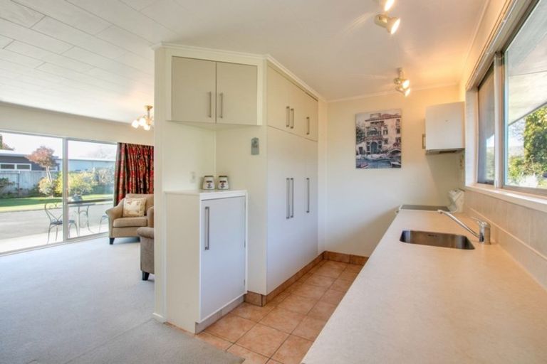 Photo of property in 3/11 Church Road, Taradale, Napier, 4112