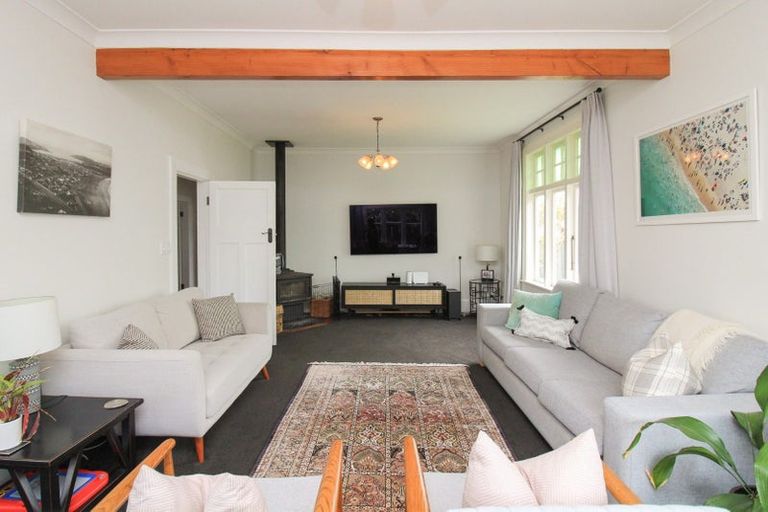 Photo of property in 71 Freyberg Street, Lyall Bay, Wellington, 6022