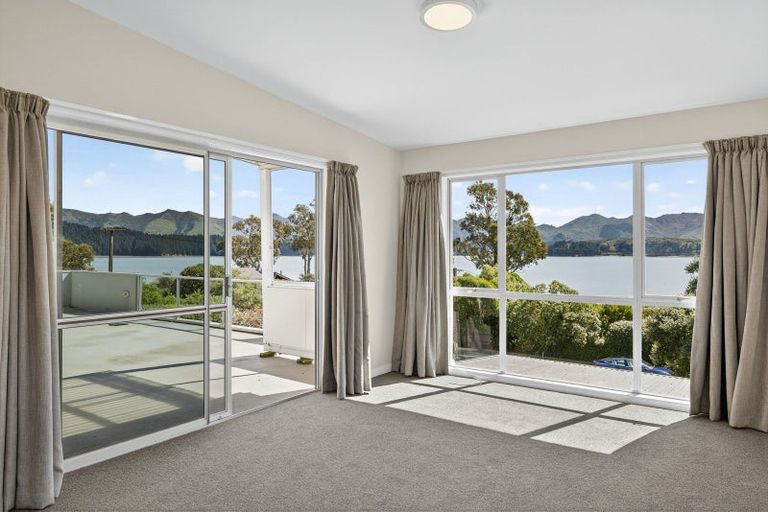 Photo of property in 420 Marine Drive, Charteris Bay, Lyttelton, 8971