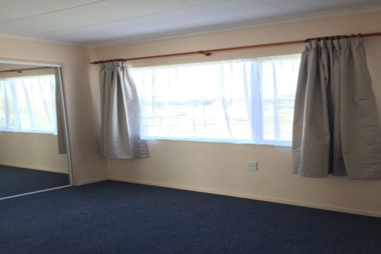 Photo of property in 37 Porritt Place, Waipukurau, 4200