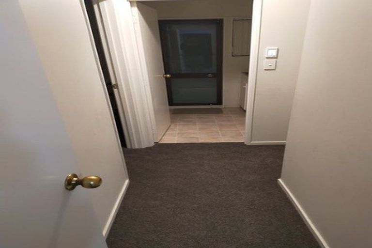 Photo of property in 4/60 Nikau Street, New Lynn, Auckland, 0600