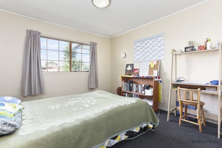 Photo of property in 2a Matuhi Rise, Henderson, Auckland, 0612