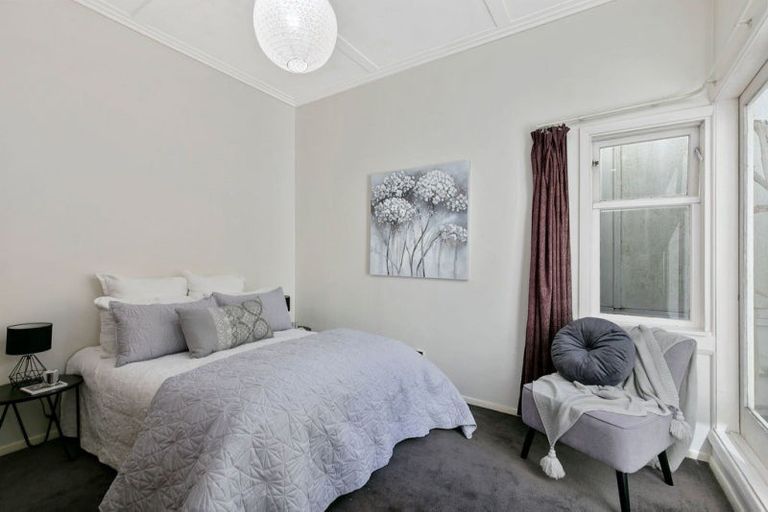 Photo of property in 229 Ohiro Road, Brooklyn, Wellington, 6021