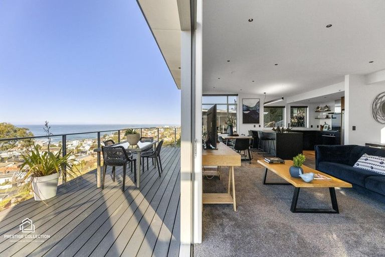 Photo of property in 73 Ravenswood Road, Saint Clair, Dunedin, 9012