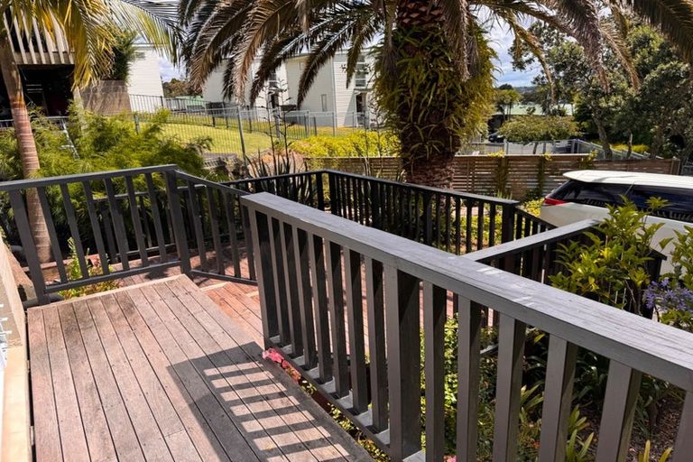 Photo of property in 9/37 Waipa Street, Birkenhead, Auckland, 0626
