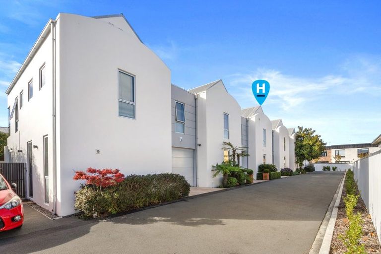 Photo of property in 3/22 Stoneyhurst Street, St Albans, Christchurch, 8014