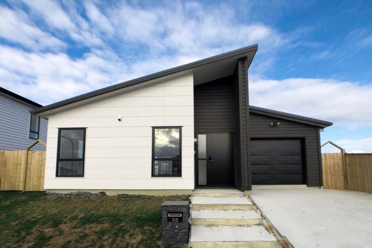 Photo of property in 38 Hikuawa Road, Flat Bush, Auckland, 2019