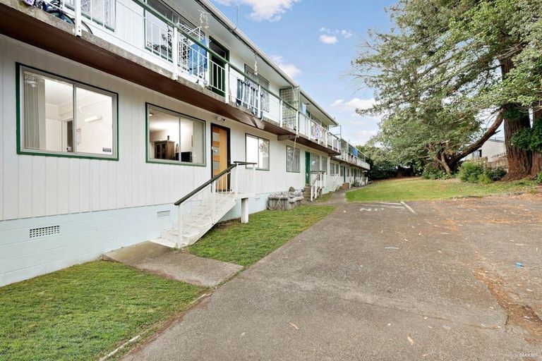 Photo of property in 9/66 Astley Avenue, New Lynn, Auckland, 0600