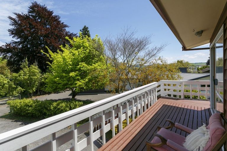 Photo of property in 2/53 Mere Road, Taupo, 3330