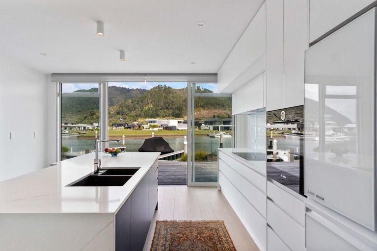 Photo of property in 146 Motu Hei, Pauanui, Hikuai, 3579