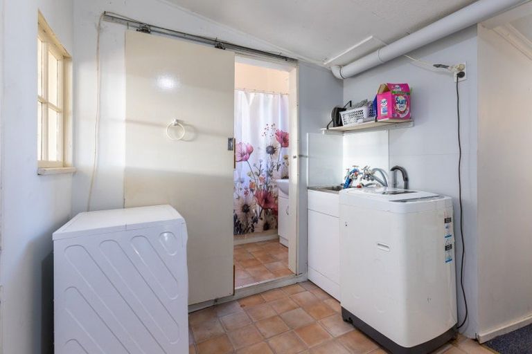 Photo of property in 41 Burns Street, Dannevirke, 4930