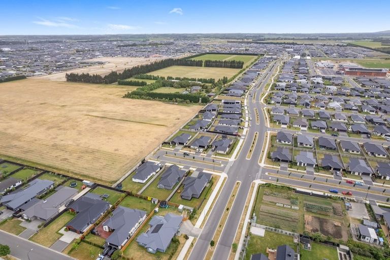 Photo of property in 160 Faringdon Boulevard, Rolleston, 7615