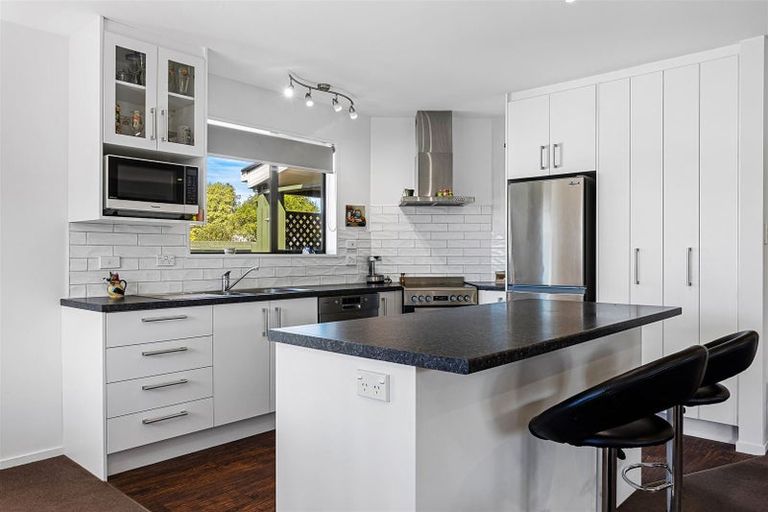 Photo of property in 31 Holland Drive, Kaiapoi, 7630