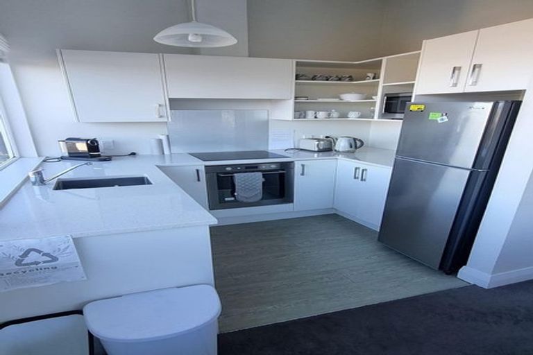 Photo of property in 35a Grant Road, Thorndon, Wellington, 6011