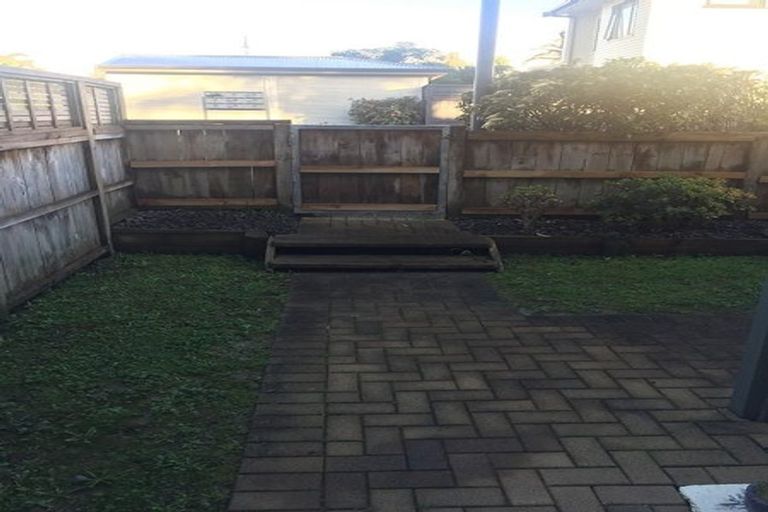 Photo of property in 55/2 Armoy Drive, East Tamaki, Auckland, 2016