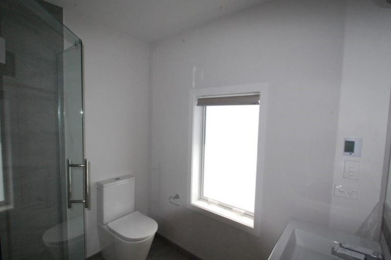 Photo of property in 56d Nicholson Road, Khandallah, Wellington, 6035