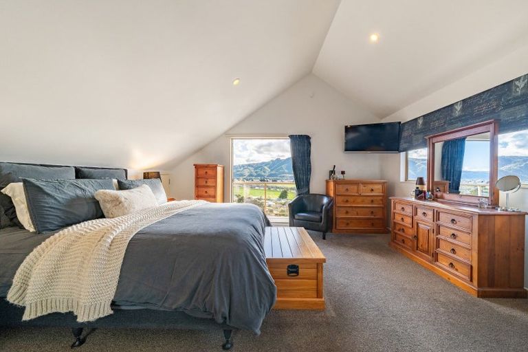 Photo of property in 9a Mccarthy Grove, Clouston Park, Upper Hutt, 5018