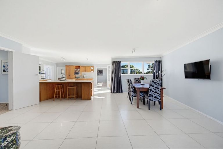Photo of property in 36 Longview Road, Poraiti, Napier, 4182