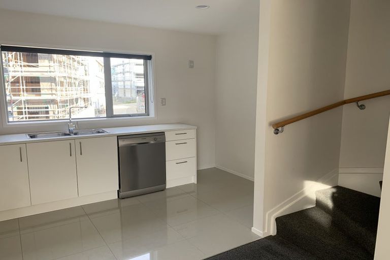 Photo of property in 60 Niu Lane, Te Atatu South, Auckland, 0610