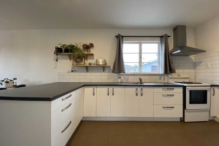 Photo of property in 92 Randolph Street, Woolston, Christchurch, 8062