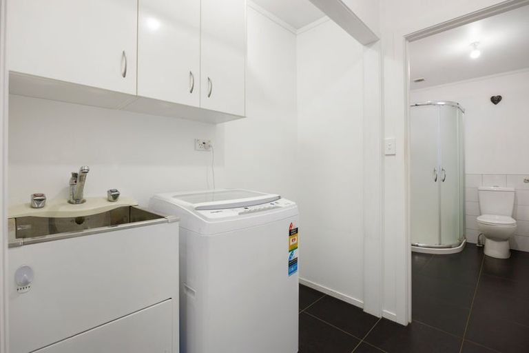 Photo of property in 146 Ross Street, Pirongia, 3802
