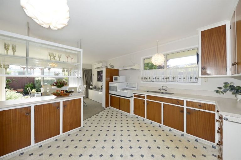 Photo of property in 50 Kent Lodge Avenue, Avonhead, Christchurch, 8042