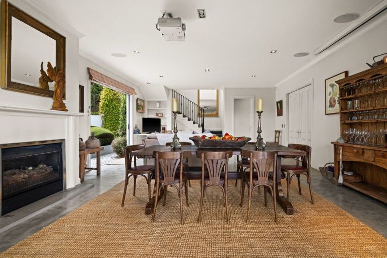 Photo of property in 137 Blackbarn Road, Havelock North, 4294