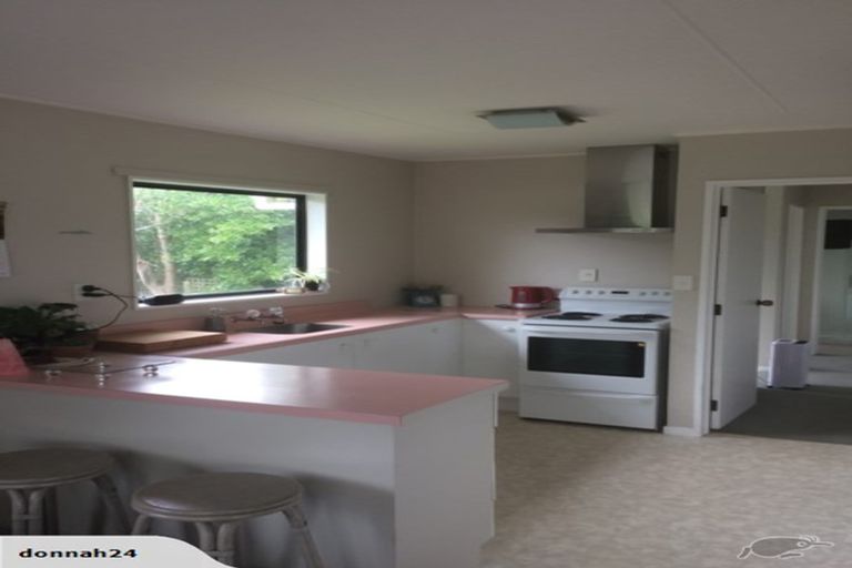 Photo of property in 3a Campion Road, Waikanae Beach, Waikanae, 5036