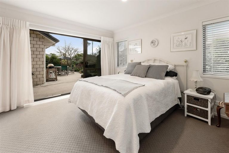 Photo of property in 21 Hayward Rise, Owhata, Rotorua, 3010