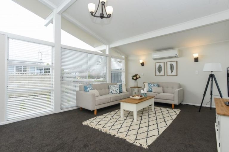 Photo of property in 3 Forsyth Street, Taradale, Napier, 4112