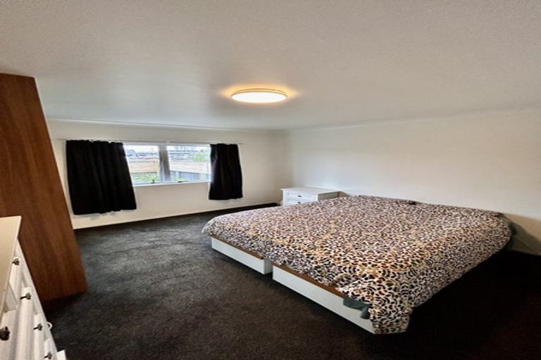 Photo of property in 360 Blenheim Road, Upper Riccarton, Christchurch, 8041