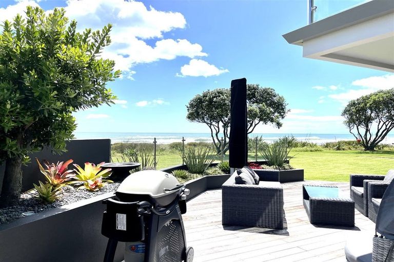 Photo of property in 15 Waterford Avenue, Ohope, 3121