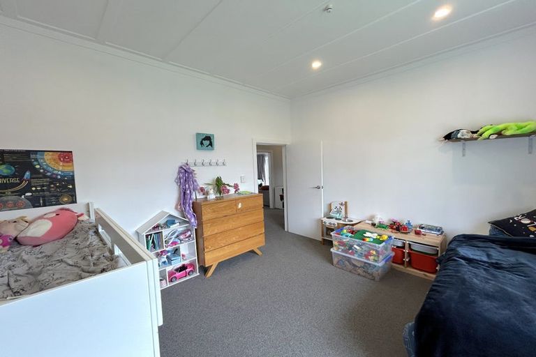Photo of property in 2 Titoki Street, Alicetown, Lower Hutt, 5010