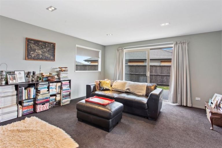 Photo of property in 14 Rapley Street, Kaiapoi, 7630