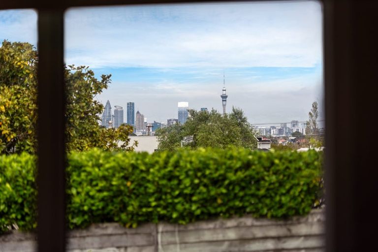 Photo of property in 36a Onepoto Road, Hauraki, Auckland, 0622