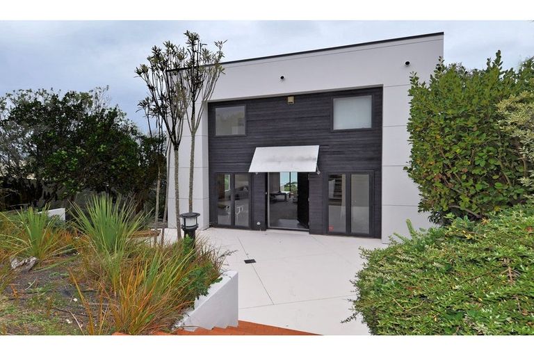 Photo of property in 3a Langdale Place, Scarborough, Christchurch, 8081