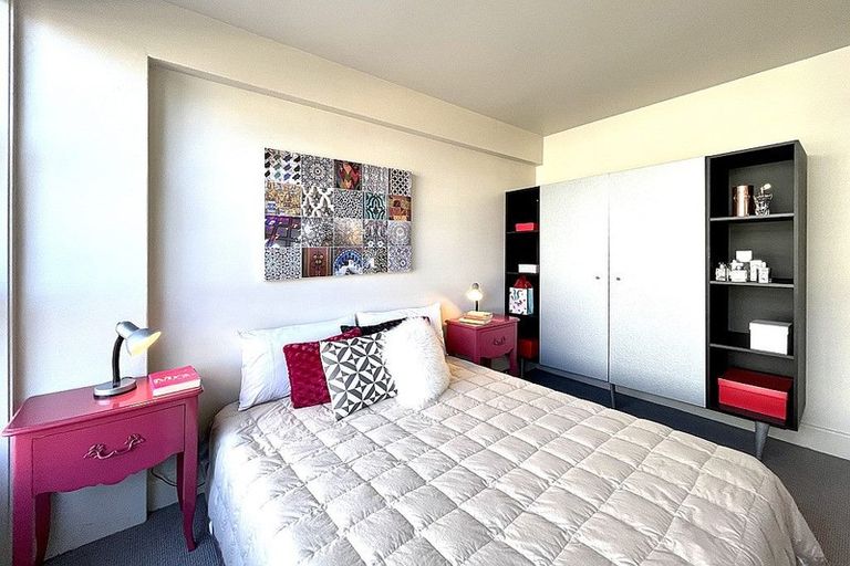 Photo of property in St Pauls Apartments, 59/43u Mulgrave Street, Thorndon, Wellington, 6011