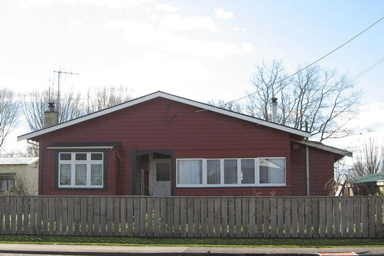 Photo of property in 23 Francis Drake Street, Waipukurau, 4200