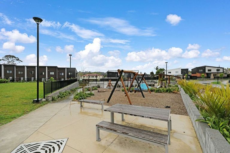 Photo of property in 80 Selo Street, Glen Eden, Auckland, 0602