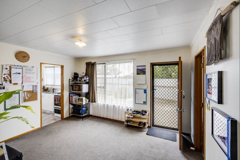 Photo of property in 64 Columbus Crescent, Flaxmere, Hastings, 4120