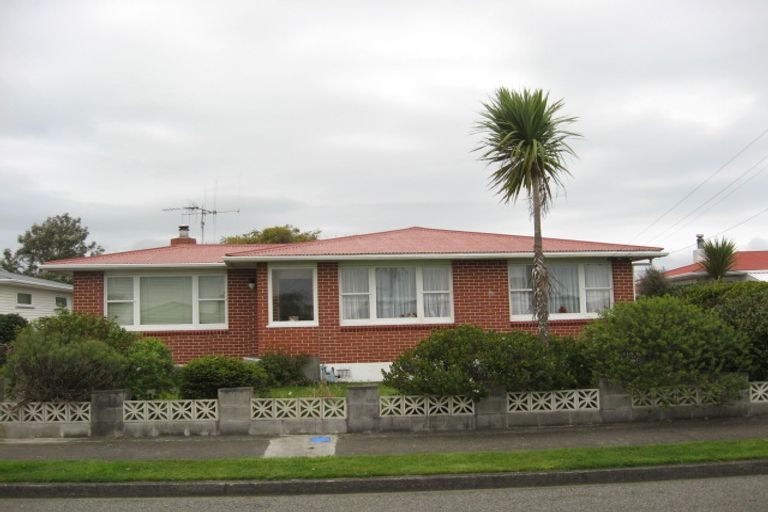 Photo of property in 10 Elizabeth Street, Levin, 5510