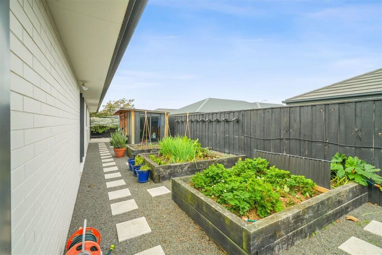 Photo of property in 24 Longcot Drive, Rolleston, 7615