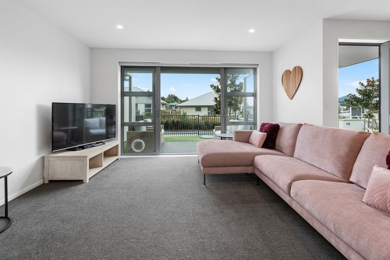 Photo of property in 27 Fairwater Road, Warkworth, 0910