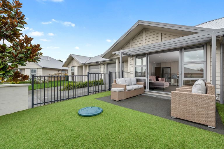 Photo of property in 27 Fairwater Road, Warkworth, 0910