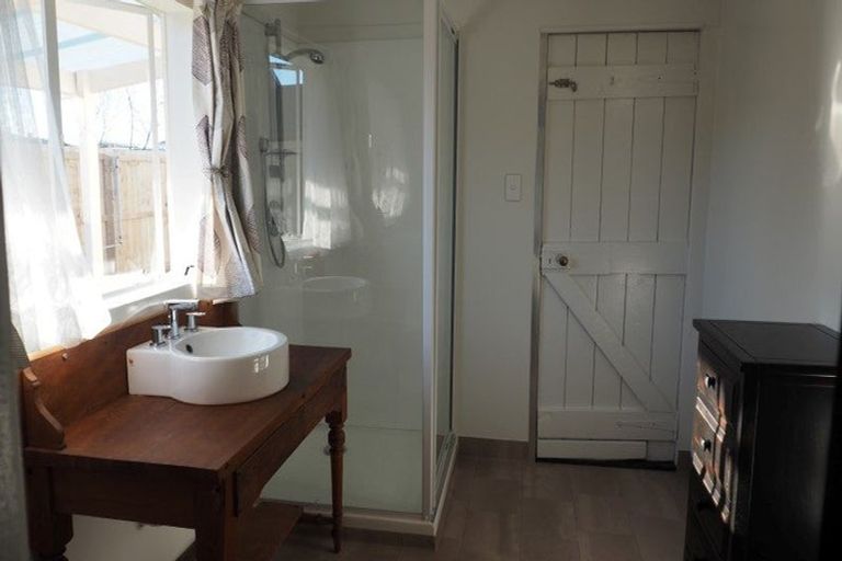 Photo of property in 156 Mcmurdo Street, Tinwald, Ashburton, 7700