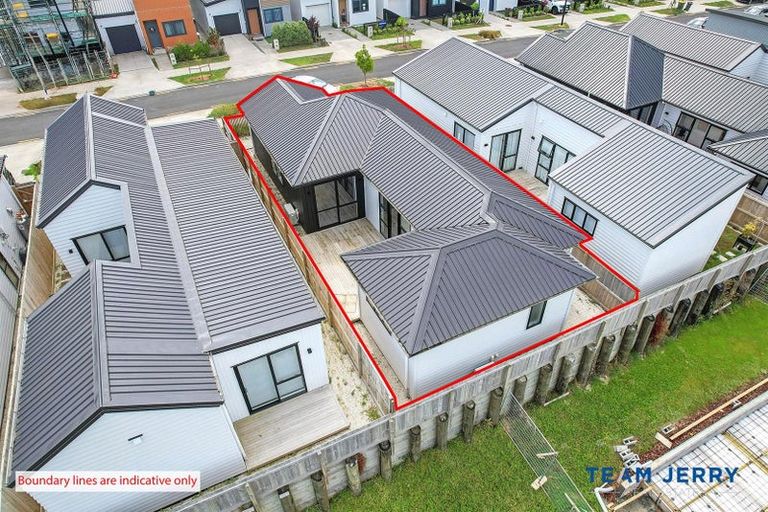Photo of property in 49 Farranfore Road, Opaheke, Papakura, 2113